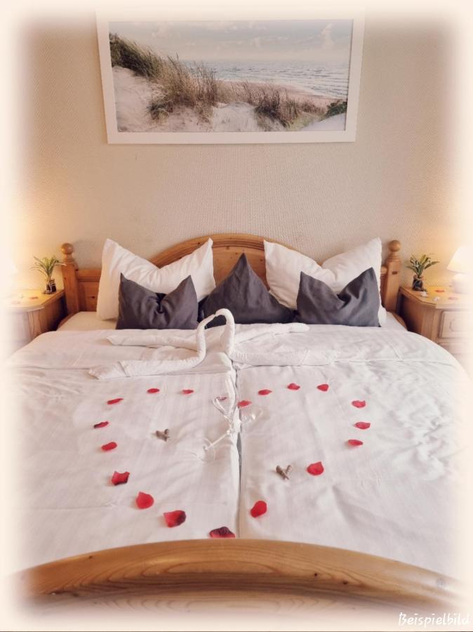 Hotel Packhaus Hooksiel Esterno foto