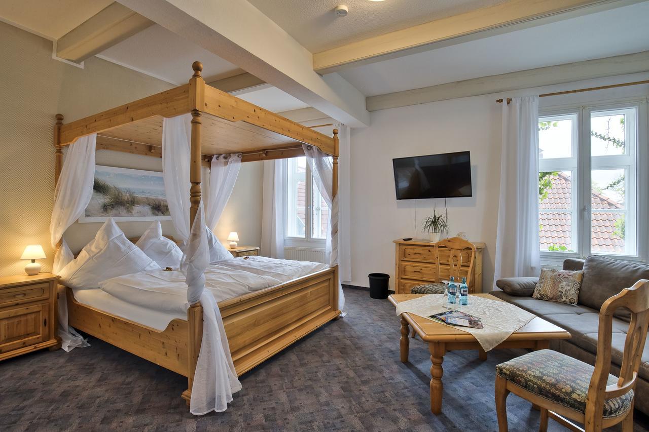 Hotel Packhaus Hooksiel Esterno foto