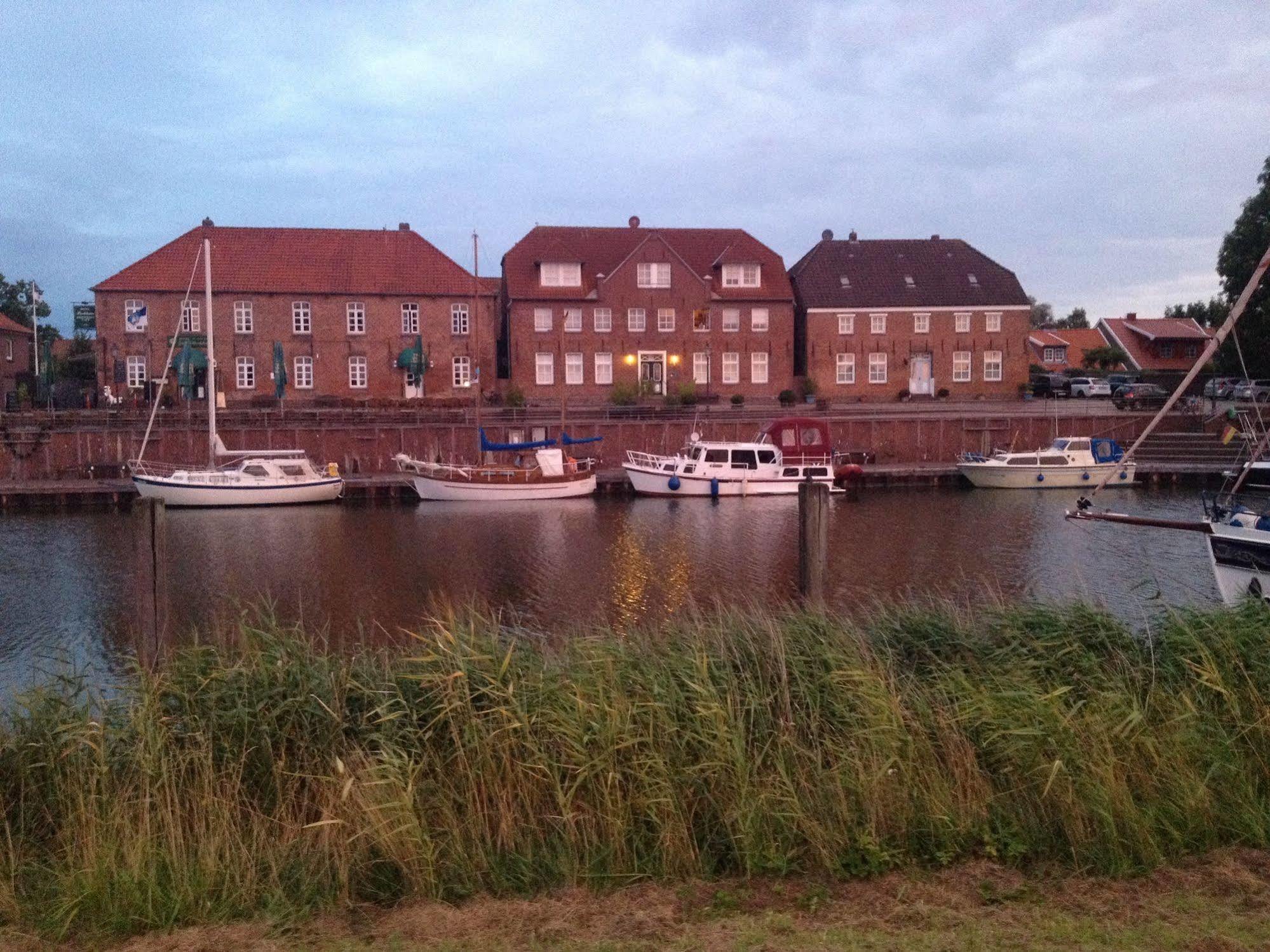 Hotel Packhaus Hooksiel Esterno foto